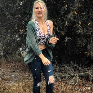 Distressed Skinny Jeans